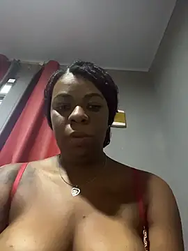 Snapshot of Priihmedeiros chatting on March 27, 8:59 am Priihmedeiros online show from March 27, 8:59 am