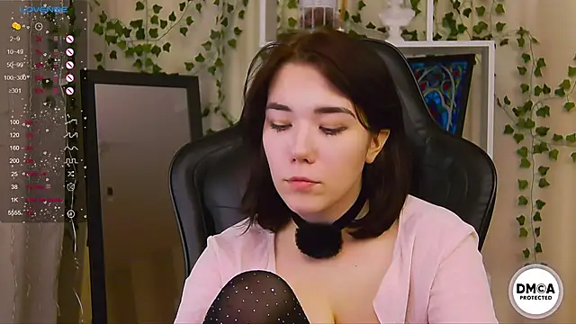 Kelly foox online show from January 13, 10:53 am