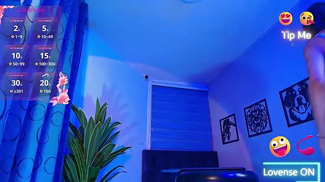 Nikki Vesper online show from May 31, 3:36 am