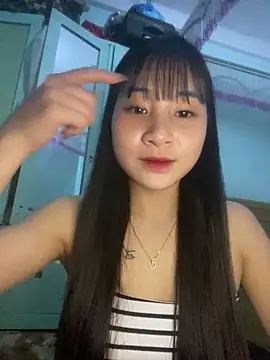 banlinh004 online show from February 22, 4:16 pm