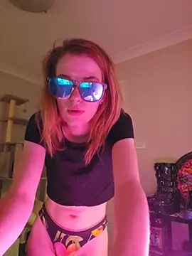 Snapshot of lonely_Cosplay_chick chatting on November 2, 1:13 pm lonely Cosplay chick online show from November 2, 1:13 pm