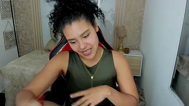AriaVega online show from May 26, 2:24 pm