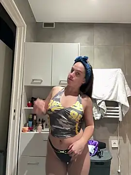 bebecita x online show from November 1, 3:36 pm