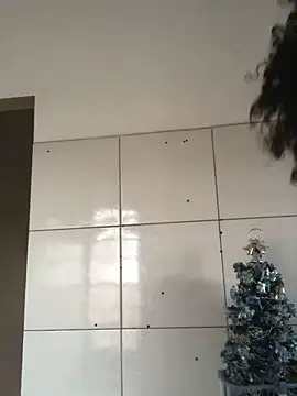 Lorennapires online show from January 5, 6:22 pm