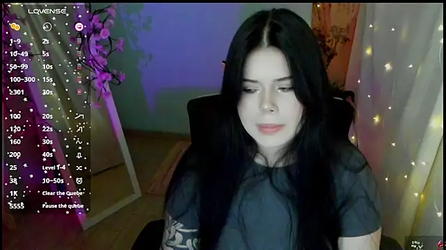 Snapshot of Mona_Esty chatting on April 30, 9:26 am Mona Esty online show from April 30, 9:26 am