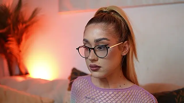 AileenKiss online show from February 17, 10:38 pm