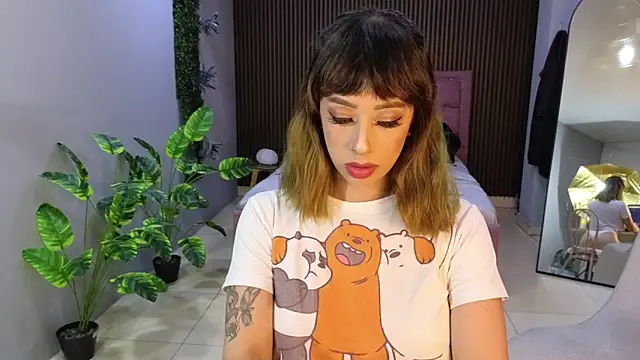 sexengel lisa online show from February 11, 9:53 pm