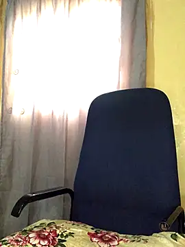 Snapshot of BarbioTheEmpressXxxxx chatting on November 17, 3:56 am BarbioTheEmpressXxxxx online show from November 17, 3:56 am