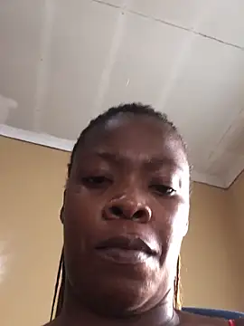 Snapshot of BarbioTheEmpressXxxxx chatting on February 8, 3:59 pm BarbioTheEmpressXxxxx online show from February 8, 3:59 pm