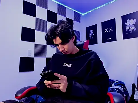 jeycobb online show from December 3, 12:03 pm