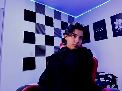 jeycobb online show from December 17, 12:00 pm