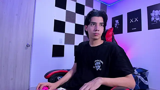 jeycobb online show from February 27, 11:43 am