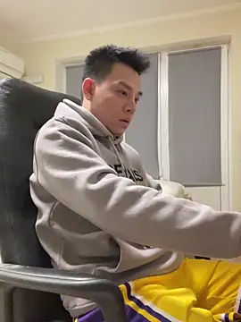 latava online show from November 28, 4:20 pm