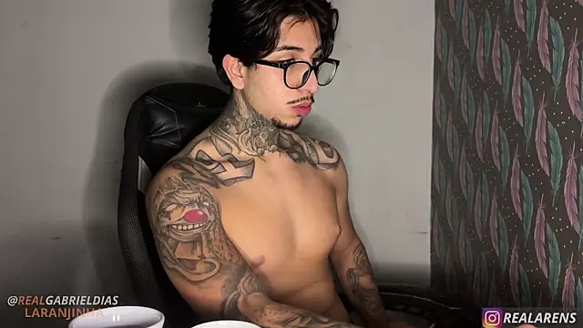 RealGdiass online show from July 8, 12:15 am