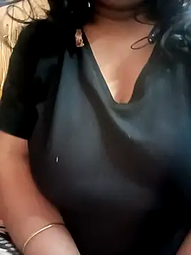 Snapshot of SAMAYRA23 chatting on November 17, 7:47 am SAMAYRA23 online show from November 17, 7:47 am