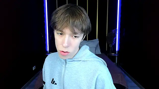 MarkBranston online show from March 8, 10:41 am