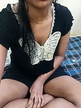 Snapshot of Saniya_Doll chatting on July 23, 7:23 pm Saniya Doll online show from July 23, 7:23 pm