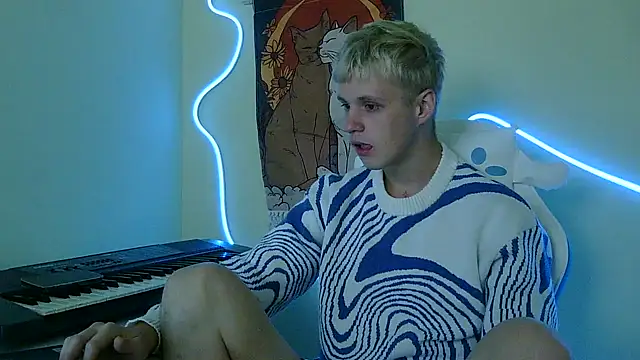 Snapshot of _Timmy_Boy_ chatting on October 6, 8:12 am  Timmy Boy  online show from October 6, 8:12 am