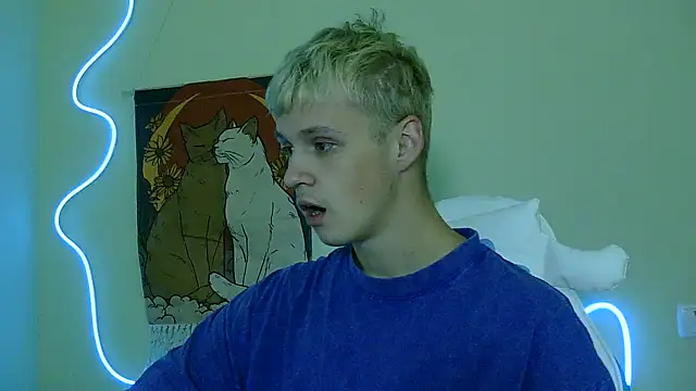 Snapshot of _Timmy_Boy_ chatting on October 8, 9:12 pm  Timmy Boy  online show from October 8, 9:12 pm