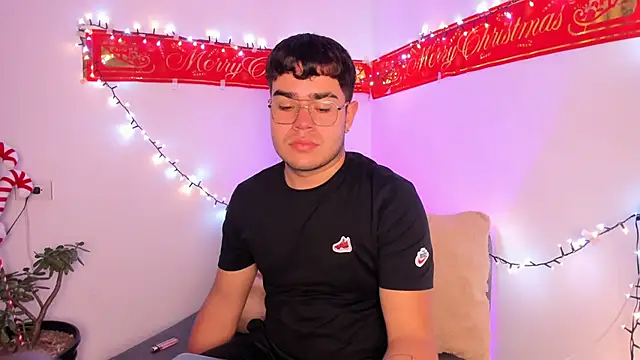 thiago occonor online show from December 4, 4:11 am