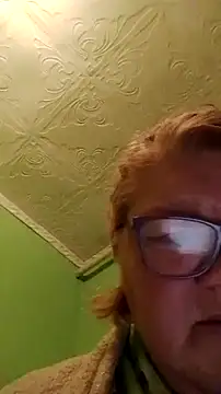 LusiyaGold5 online show from December 16, 3:55 am