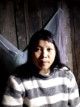 Snapshot of sumaybae chatting on February 8, 11:35 am sumaybae online show from February 8, 11:35 am