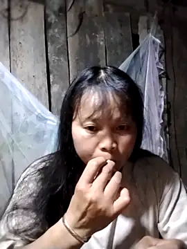 Snapshot of sumaybae chatting on February 23, 12:35 pm sumaybae online show from February 23, 12:35 pm