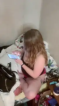 amandatheblondewife online show from January 8, 11:01 am