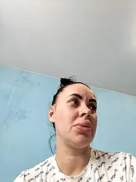 Stefaniyaxq online show from October 30, 12:06 pm