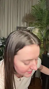 ThelmaJusto online show from March 7, 3:53 pm