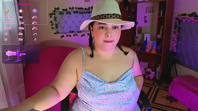 Snapshot of Anastasiaxxx69 chatting on June 29, 10:43 pm Anastasiaxxx69 online show from June 29, 10:43 pm