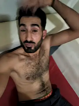 Snapshot of Zorlarim34 chatting on October 27, 2:32 pm Zorlarim34 online show from October 27, 2:32 pm