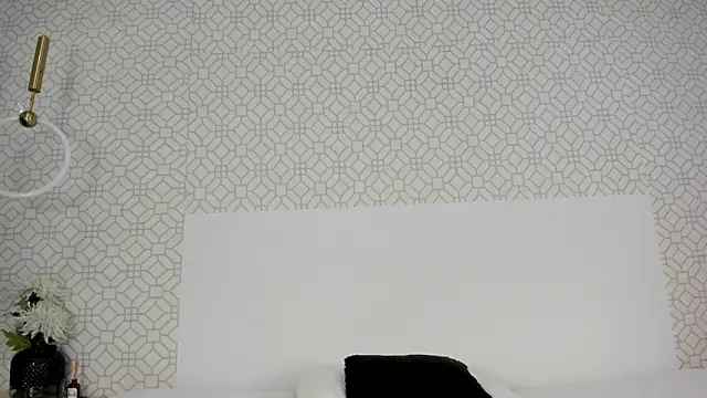 MarcelaCortes online show from April 8, 9:37 pm