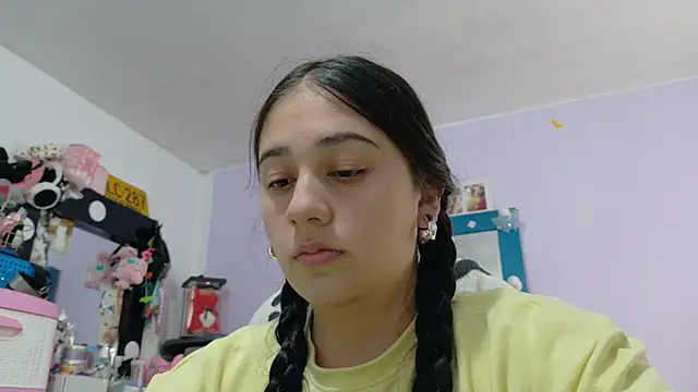 KOREN JALAA online show from March 17, 9:40 pm