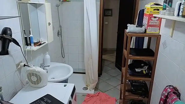 Al3xox02 online show from February 14, 6:48 pm