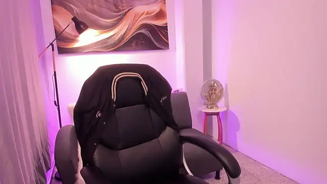 Leoo Miller online show from November 7, 4:34 am