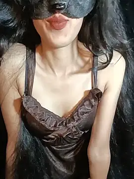 Snapshot of heaven_girl_321 chatting on July 10, 7:27 pm heaven girl 321 online show from July 10, 7:27 pm