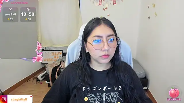 LoveLyy- online show from November 2, 3:36 pm