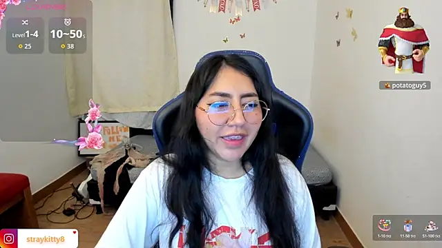 LoveLyy- online show from November 28, 4:42 pm