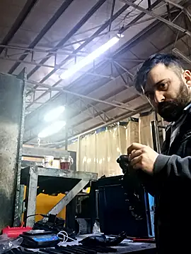 sikicideli81 online show from January 10, 9:00 am