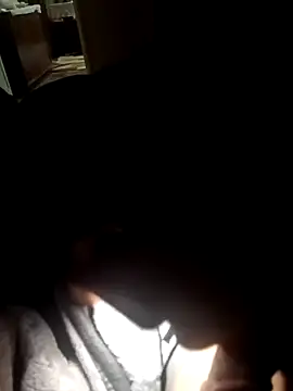 Snapshot of Saif_b11b chatting on March 25, 9:10 pm Saif b11b online show from March 25, 9:10 pm