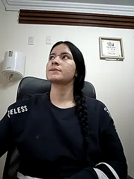 Snapshot of ammy_ys chatting on November 6, 7:31 am ammy ys online show from November 6, 7:31 am