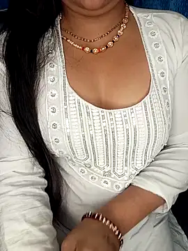 Rashmi 011 online show from March 28, 1:33 pm