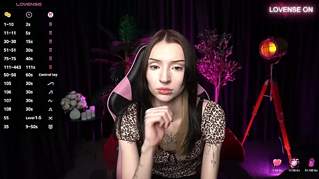 Trix Void online show from February 12, 10:54 am