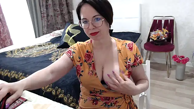 Arisa5000 online show from April 7, 10:26 am