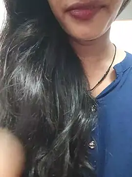 Snapshot of anjali2351 chatting on July 6, 6:10 pm anjali2351 online show from July 6, 6:10 pm