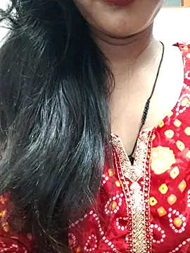 Snapshot of anjali2351 chatting on July 18, 3:38 pm anjali2351 online show from July 18, 3:38 pm