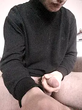 Snapshot of Aragis35 chatting on March 25, 5:35 am Aragis35 online show from March 25, 5:35 am