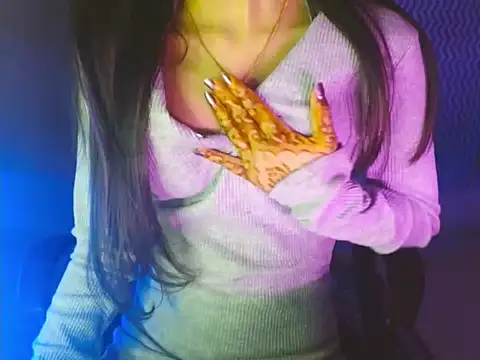 Snapshot of Roiseeee chatting on February 10, 4:49 am Roiseeee online show from February 10, 4:49 am