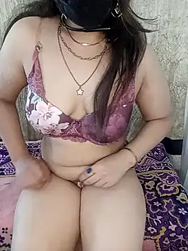 Snapshot of Engy- chatting on November 10, 12:04 pm Engy- online show from November 10, 12:04 pm